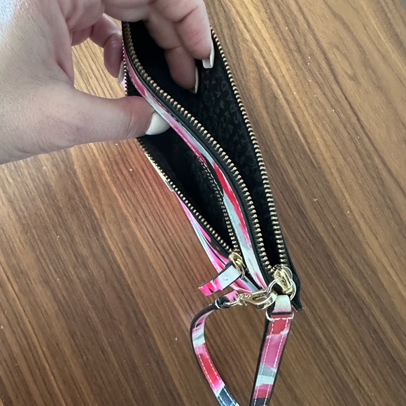 Kate spade ♠️ wallet - Picture 4 of 4